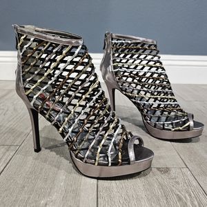 TWO LIPS Metallic Caged Strappy Peep Toe Stiletto Heeled Booties 8.5M